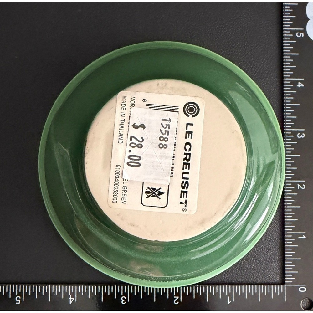 Le Creuset Mortar Pestle Green - Picture 6 of 9